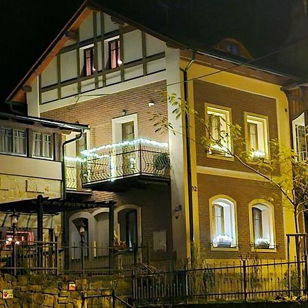 Апартаменты Labsky Dvur Хренско Экстерьер фото